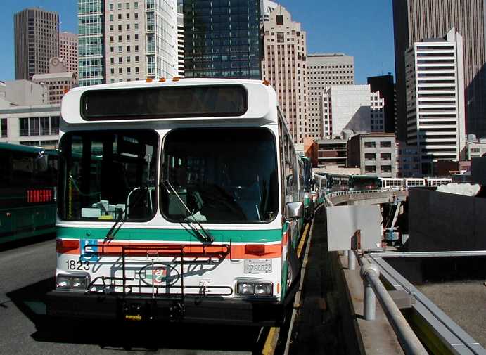 AC Transit New Flyer artic 1823